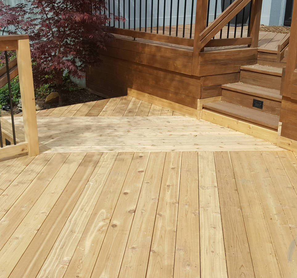 Deck Staining Deck Staining