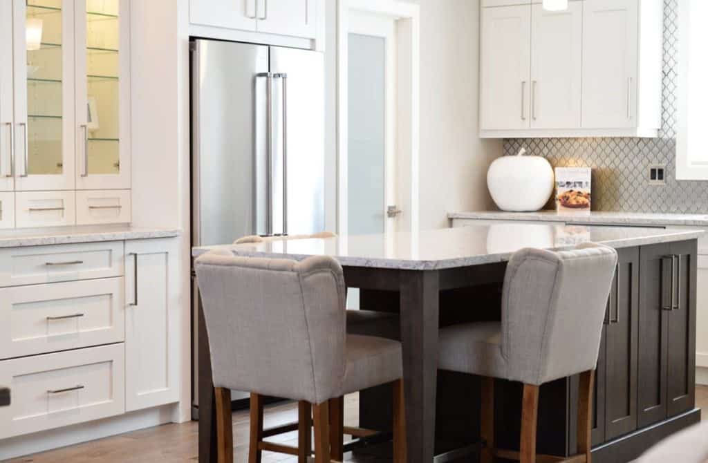 Cabinet Refinishing in Overland Park